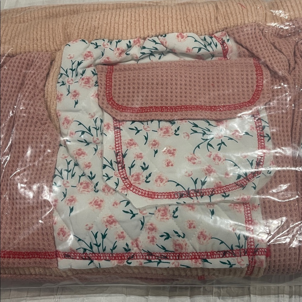 POL Pink and Cream Track Pants - Picture 8 of 8